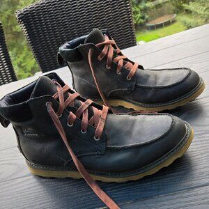 Sorel Men's Madison Waterproof Moc Toe Boot Sz 10 -Great used condition